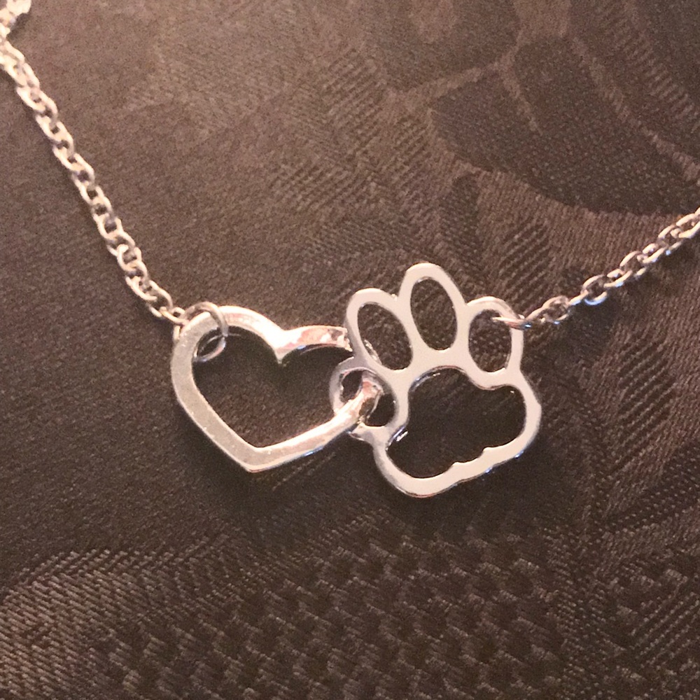 DOGGIE LOVE INTERLOCKING HEART & PAW NECKLACE